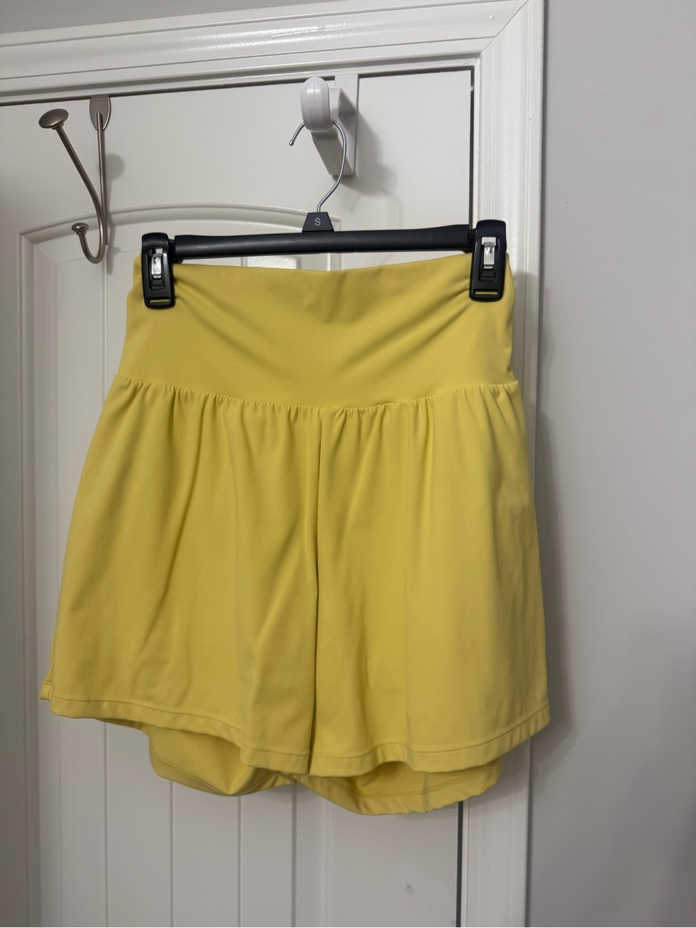 HALARA Yellow Athletic Skort with Built-In Liner